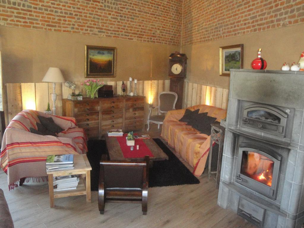 B&B Au Pont D'Arcole Beauvechain Buitenkant foto