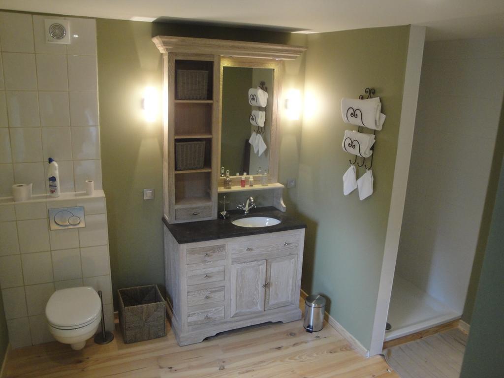 B&B Au Pont D'Arcole Beauvechain Kamer foto